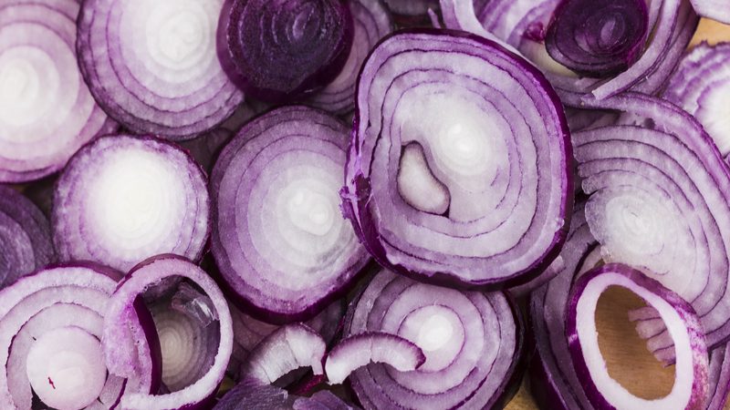 keuntungan alat pemotong bawang praktis