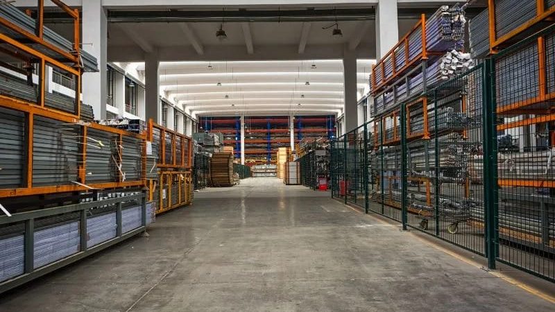 Alat Logistik Pergudangan Industri