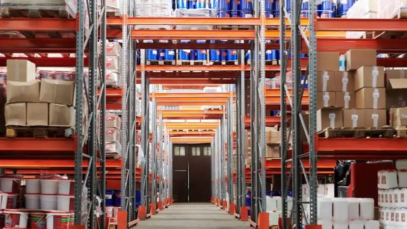 Sistem Penyimpanan Gudang Modern