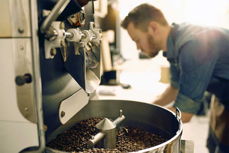 perbedaan roasting kopi manual dan mesin